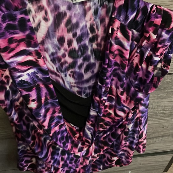 Blouse - Picture 2 of 4